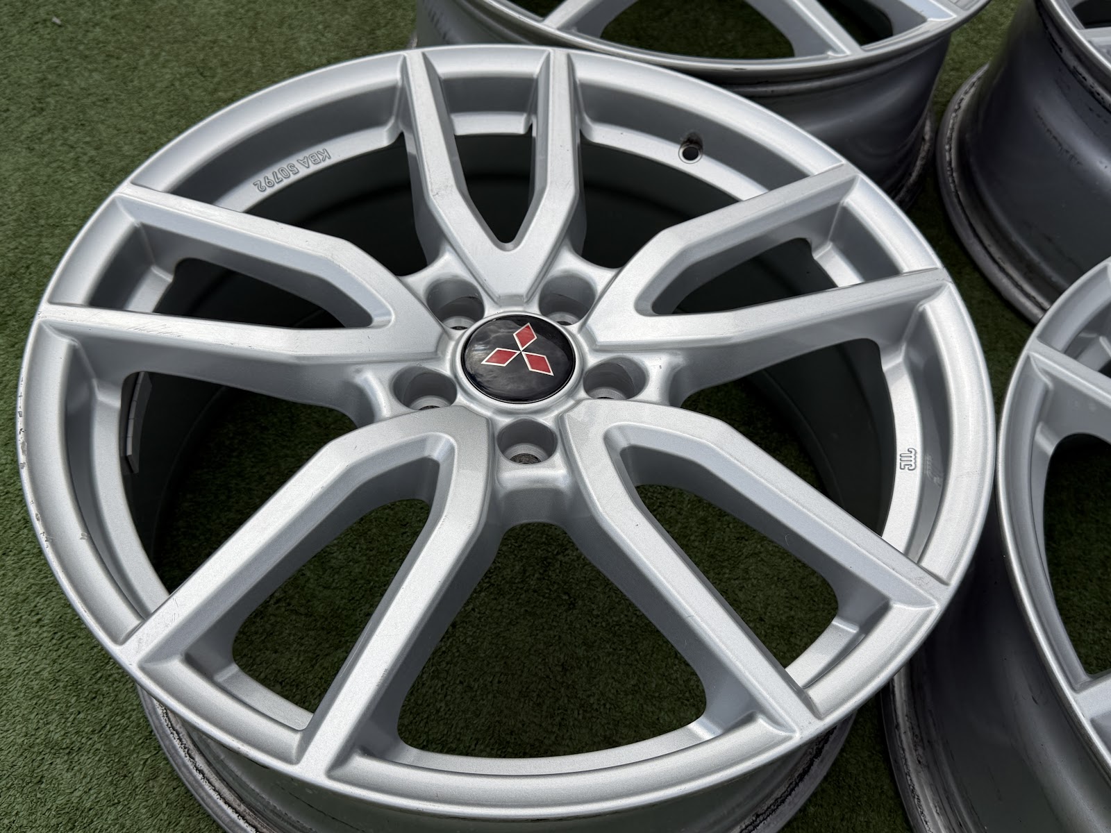 Mitsubishi 8J, ET45 - Image 2