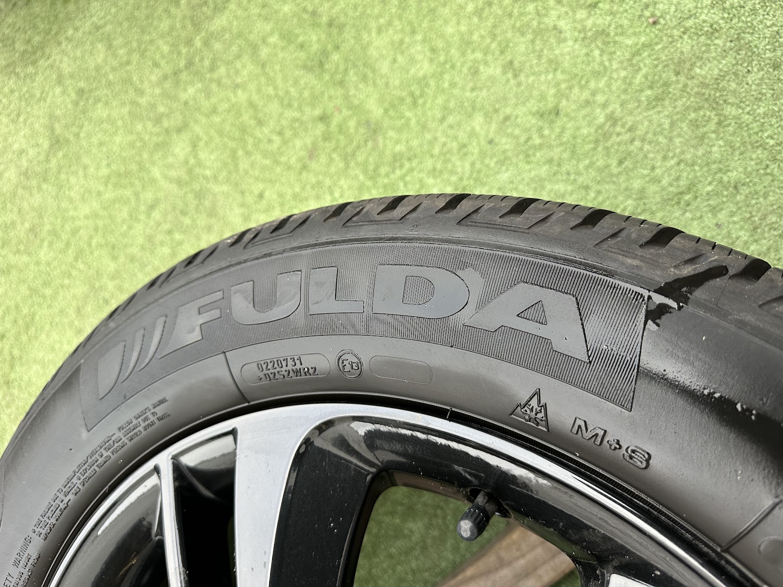 Fulda 215/60 R17 - Image 8