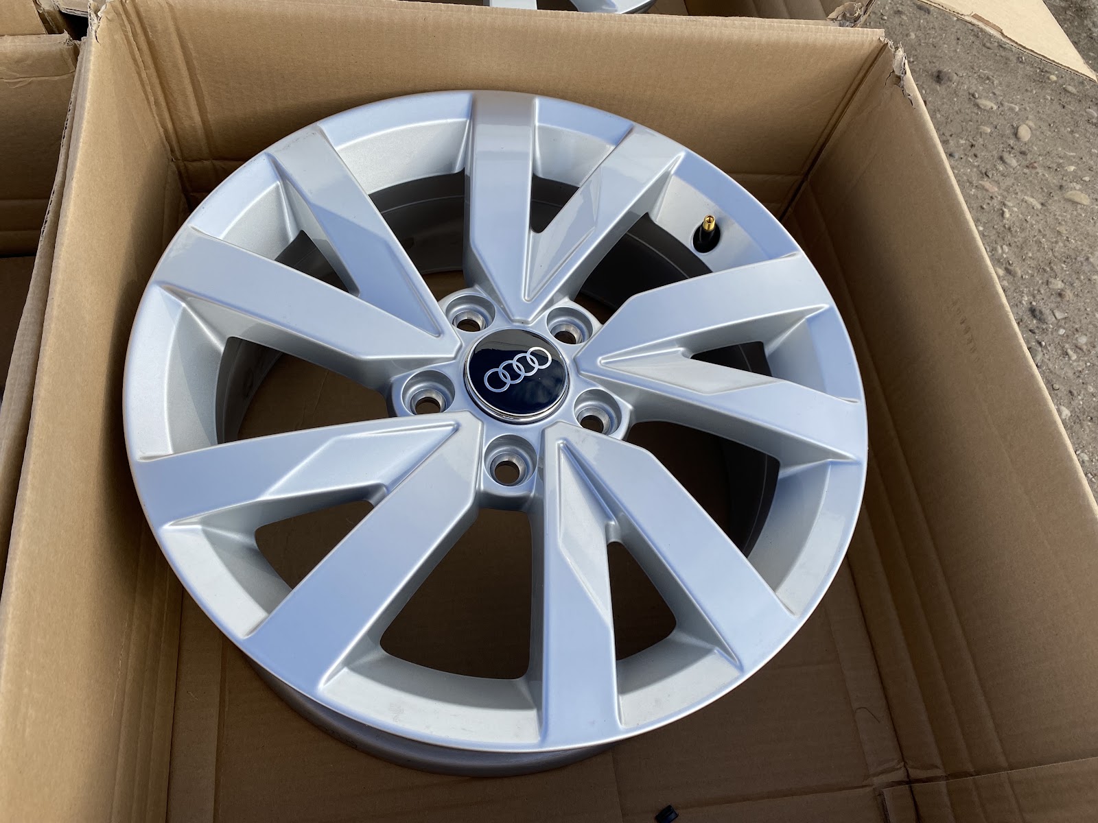 Audi 6,5J, ET41 - Image 3