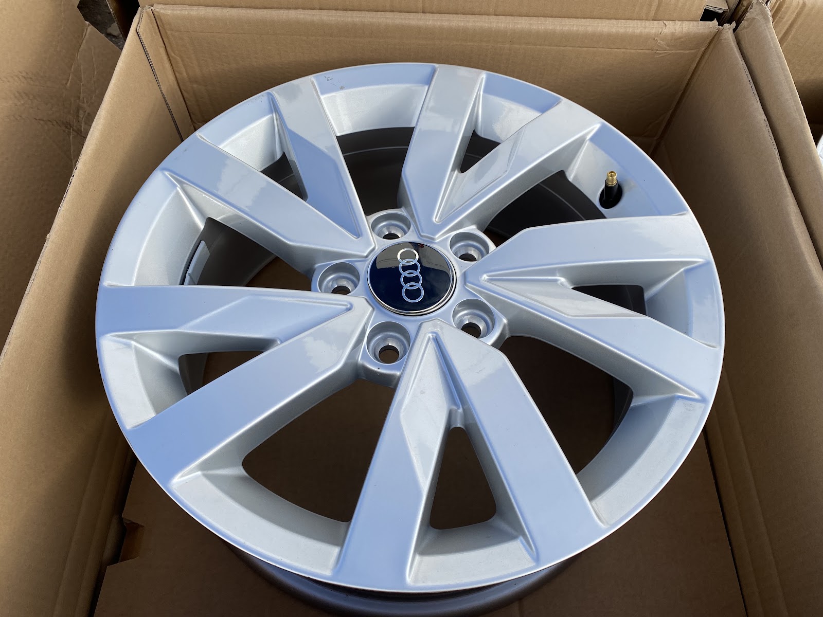 Audi 6,5J, ET41 - Image 2