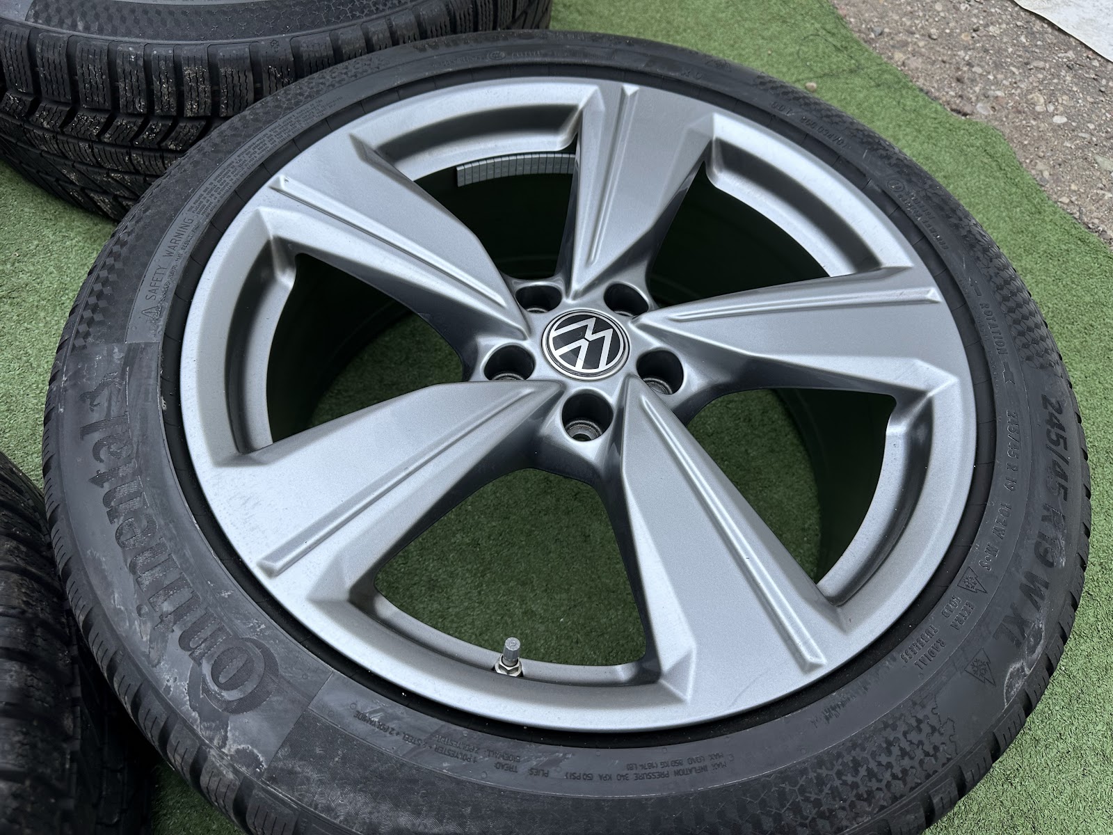 Volkswagen ORGINALUS - 8J, ET33 - Image 2