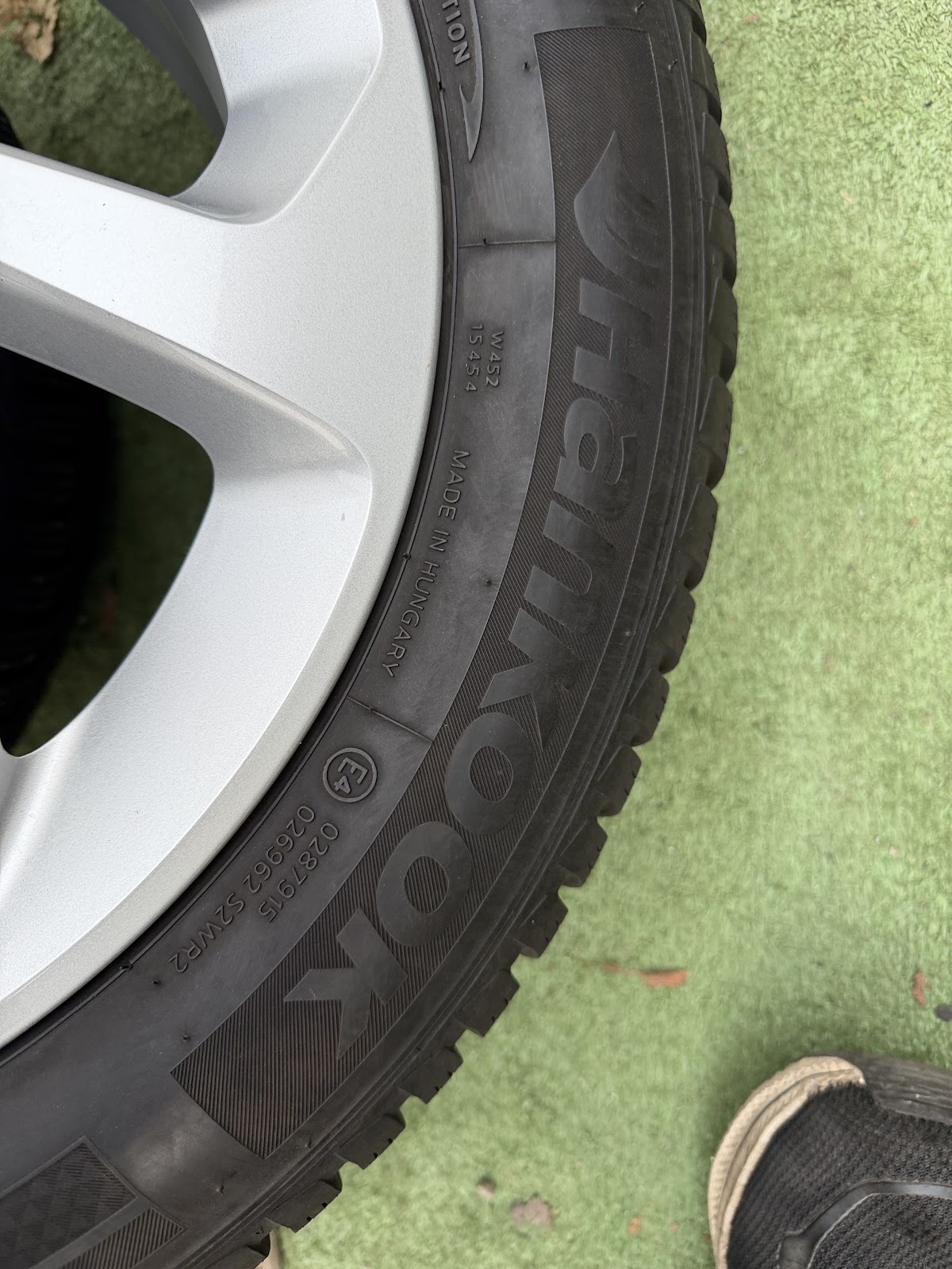 Uniroyal 195/60 R16 - Image 10