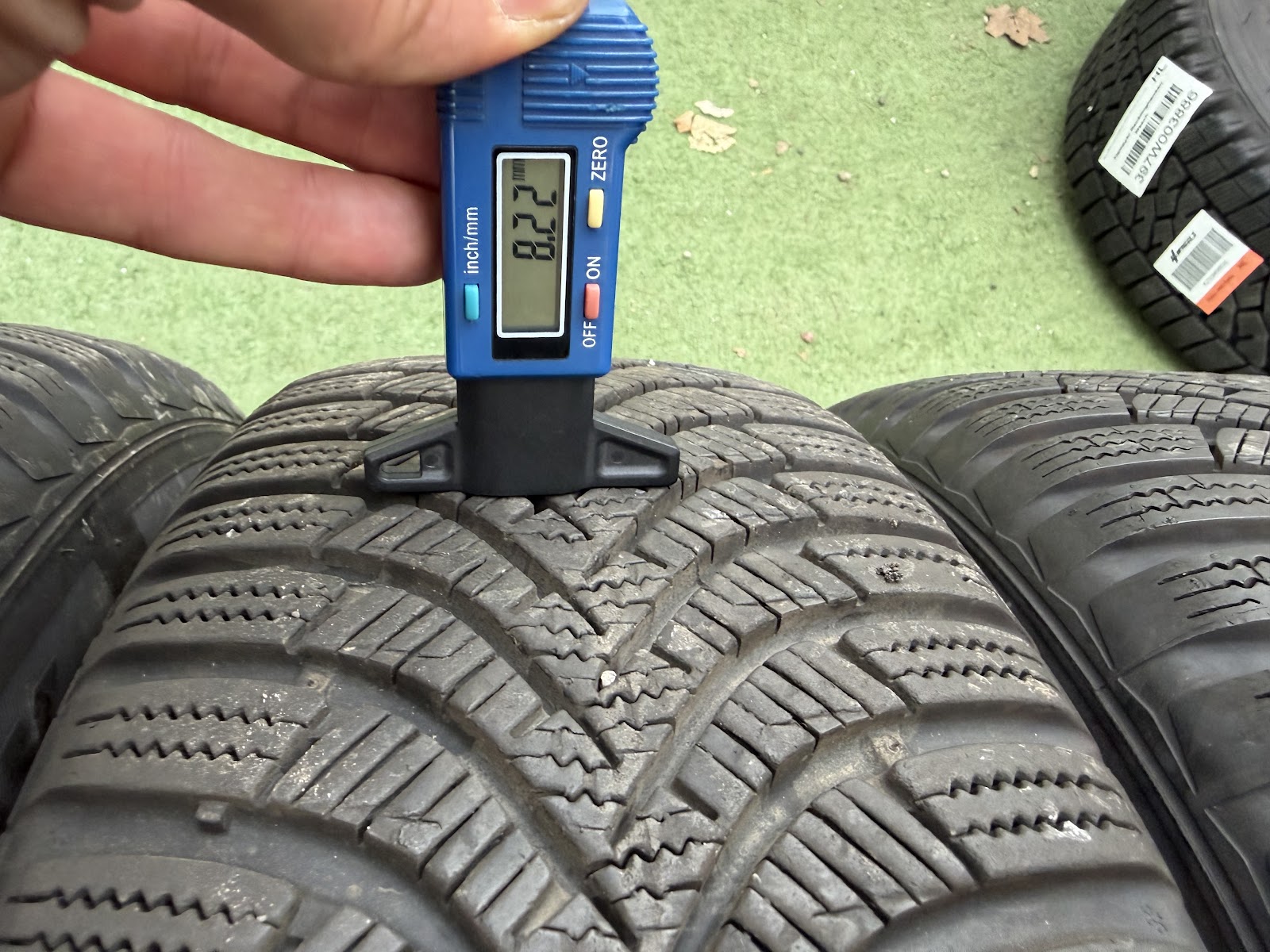 Uniroyal 195/60 R16 - Image 6