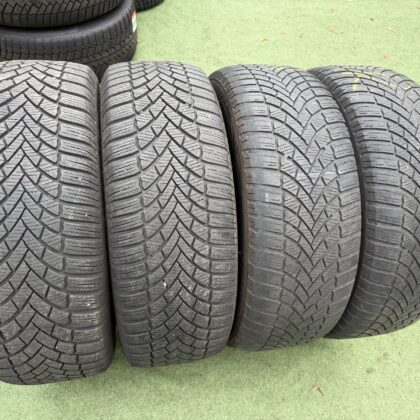 Bridgestone 215/55 R17