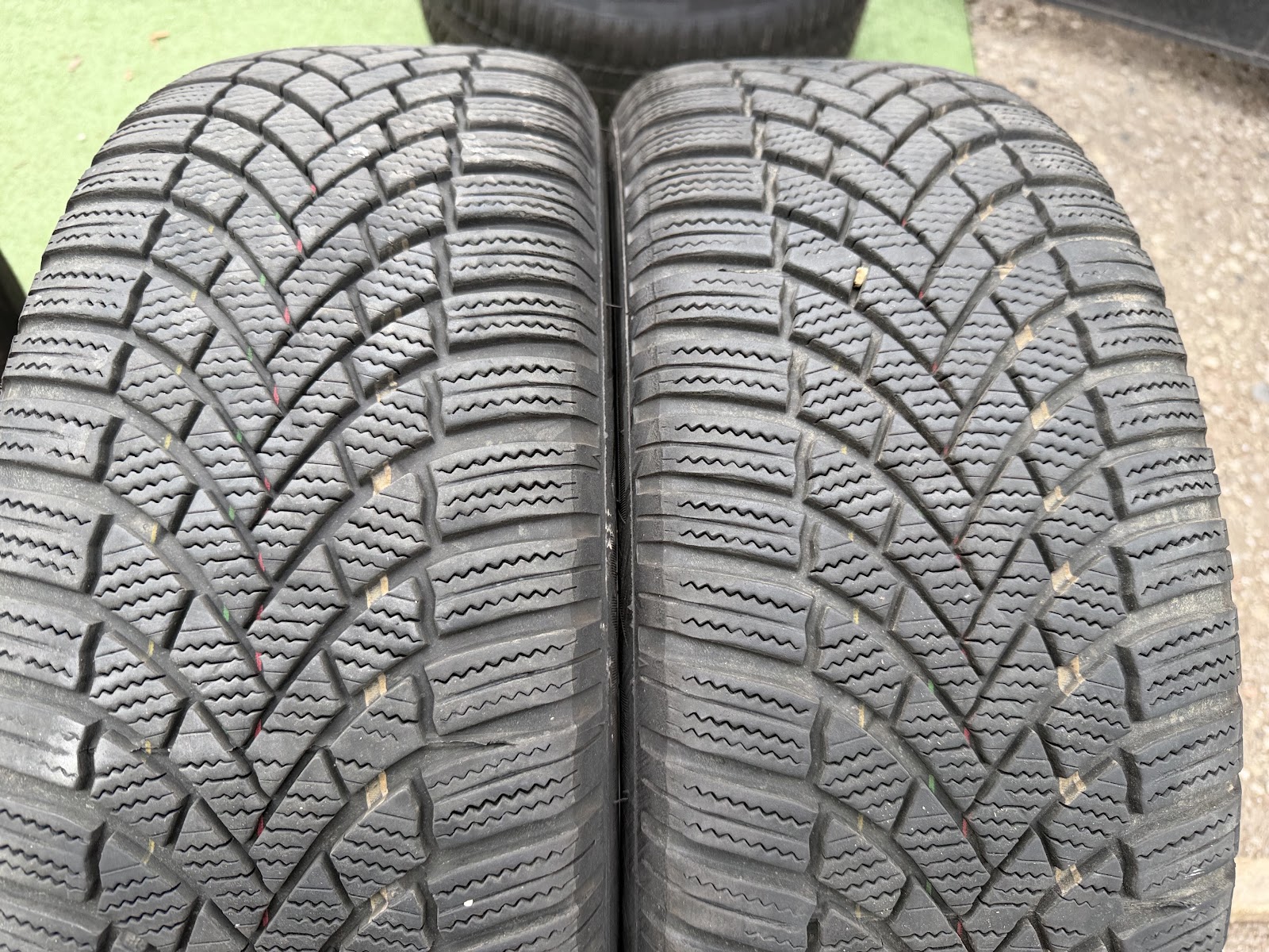 Bridgestone 205/50 R17