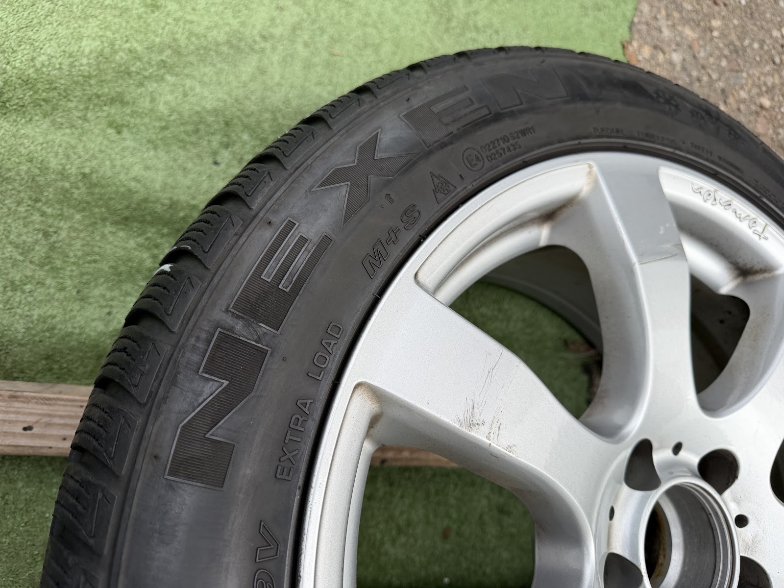 Nexen 245/45 R17 - Image 8