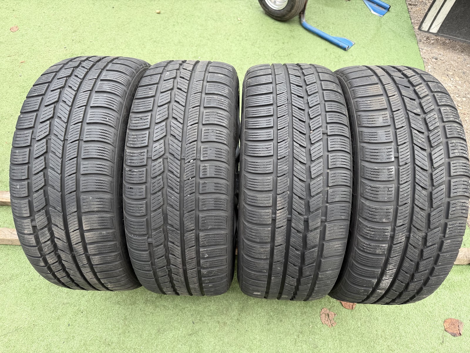 Nexen 245/45 R17
