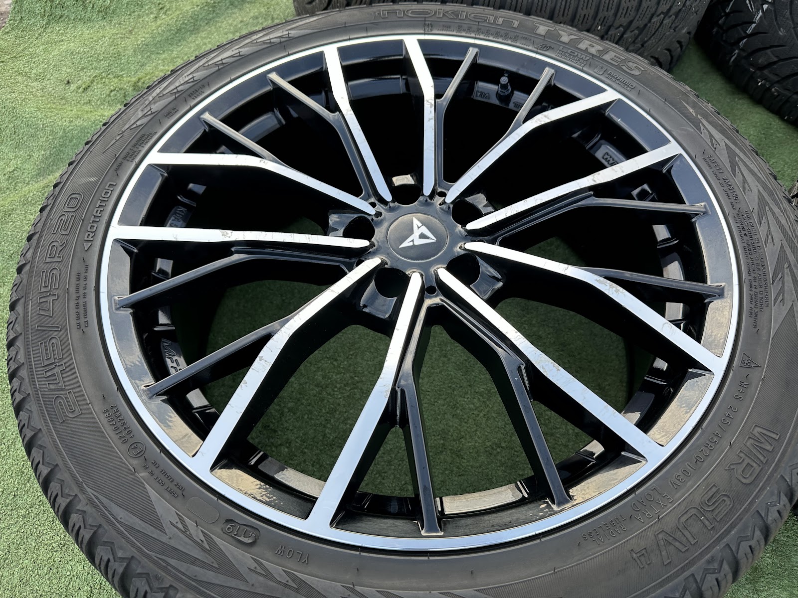 Cupra 8J, ET27 - Image 3