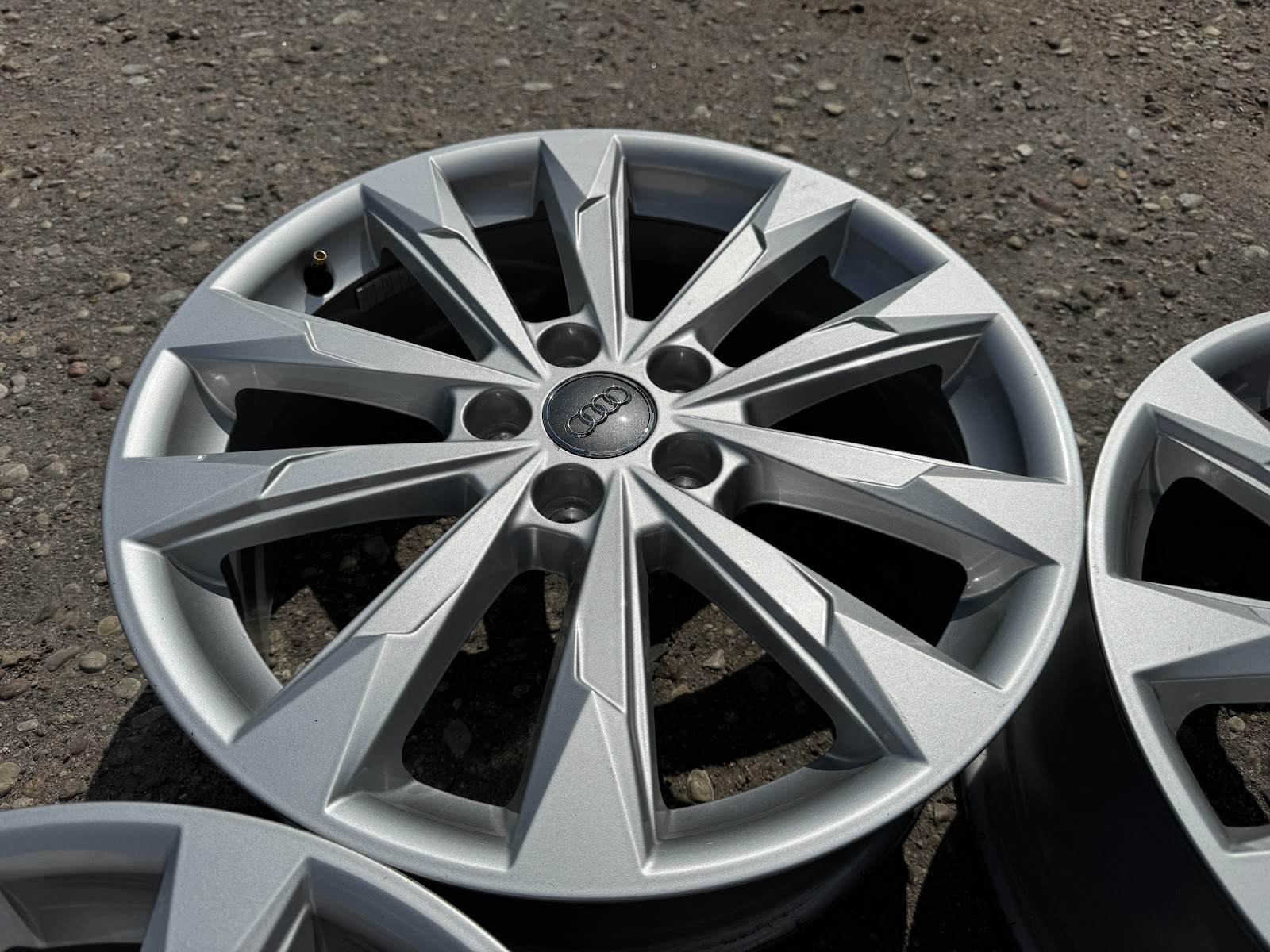 Audi Q3 - 7J, ET43 - Image 5