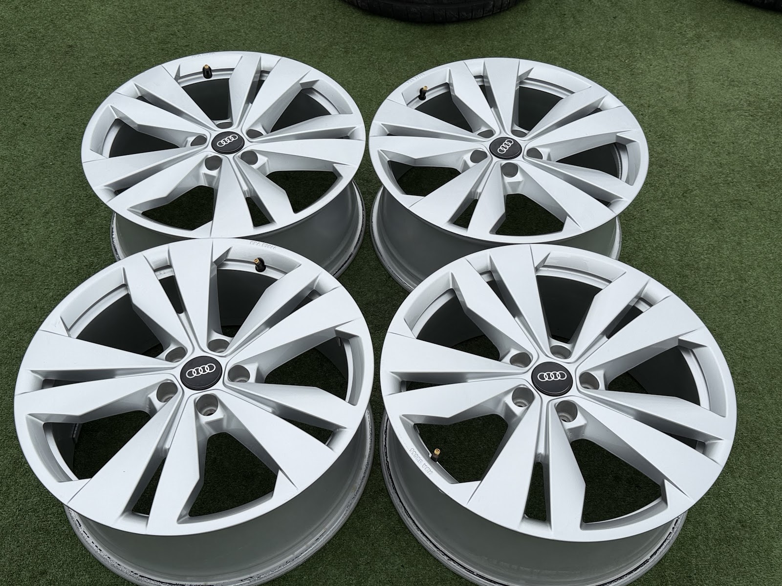 Audi ORGINALUS - 7,5J, ET50
