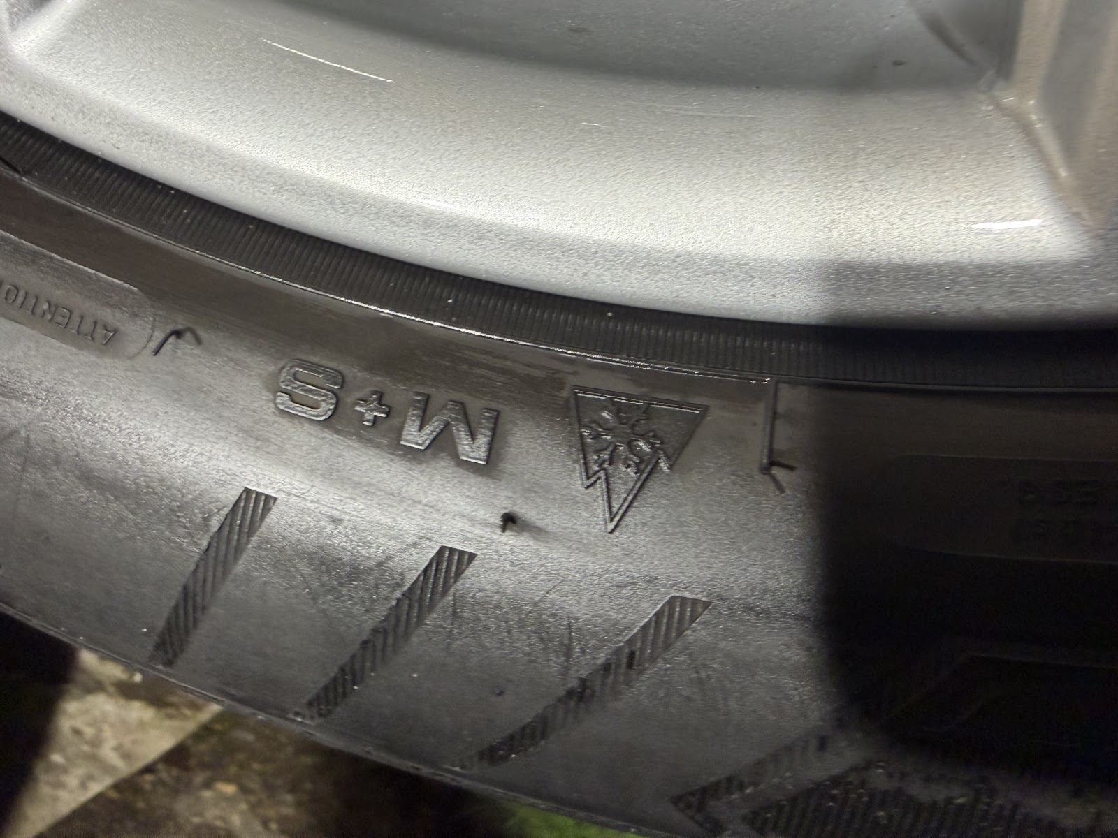 Goodyear 235/55 R18 - Image 10