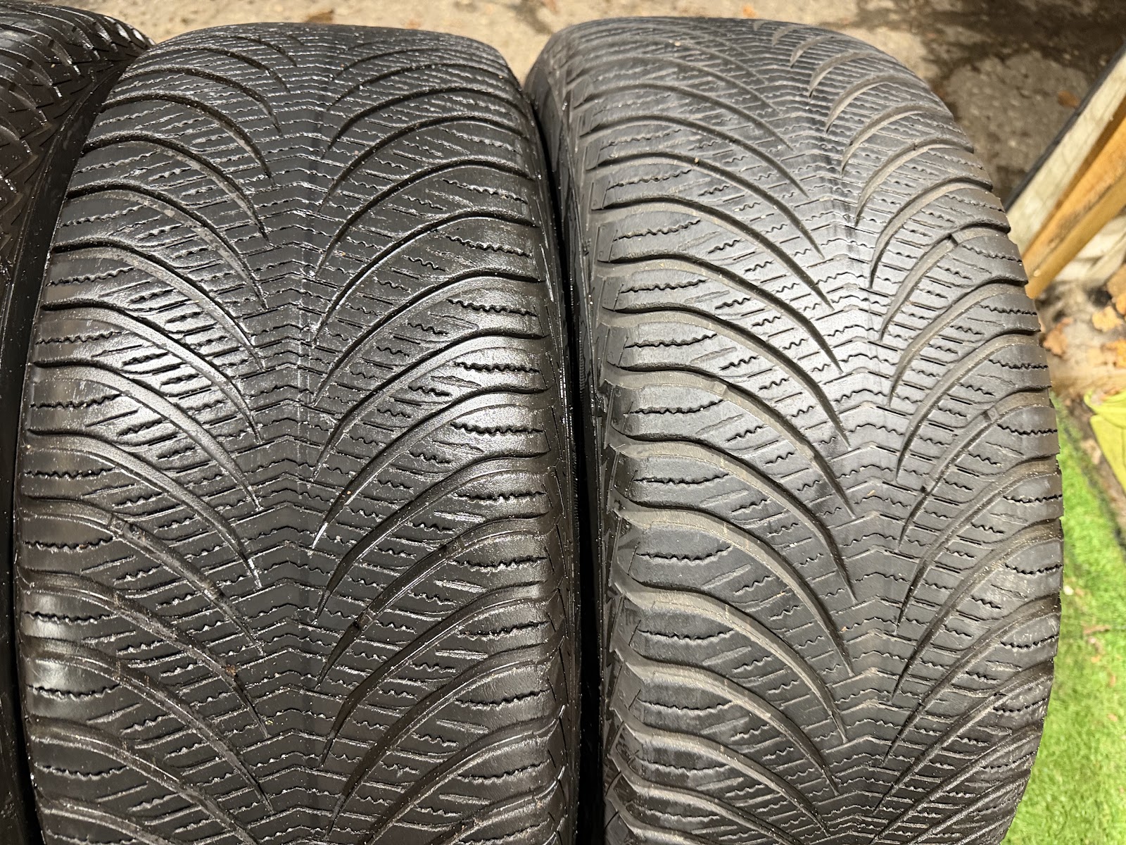 Goodyear 235/55 R18 - Image 3