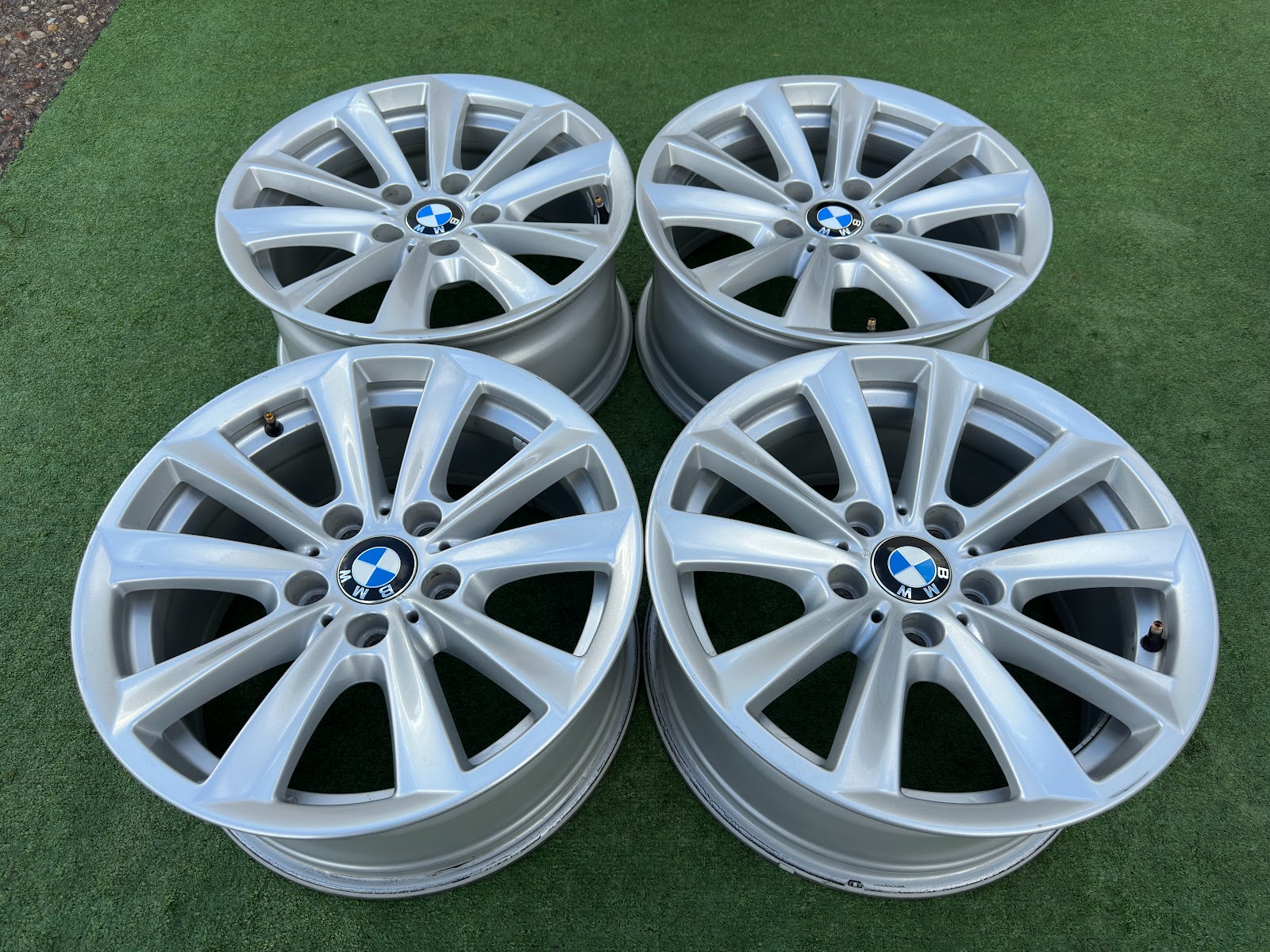 BMW ORGINALUS - 8, ET30
