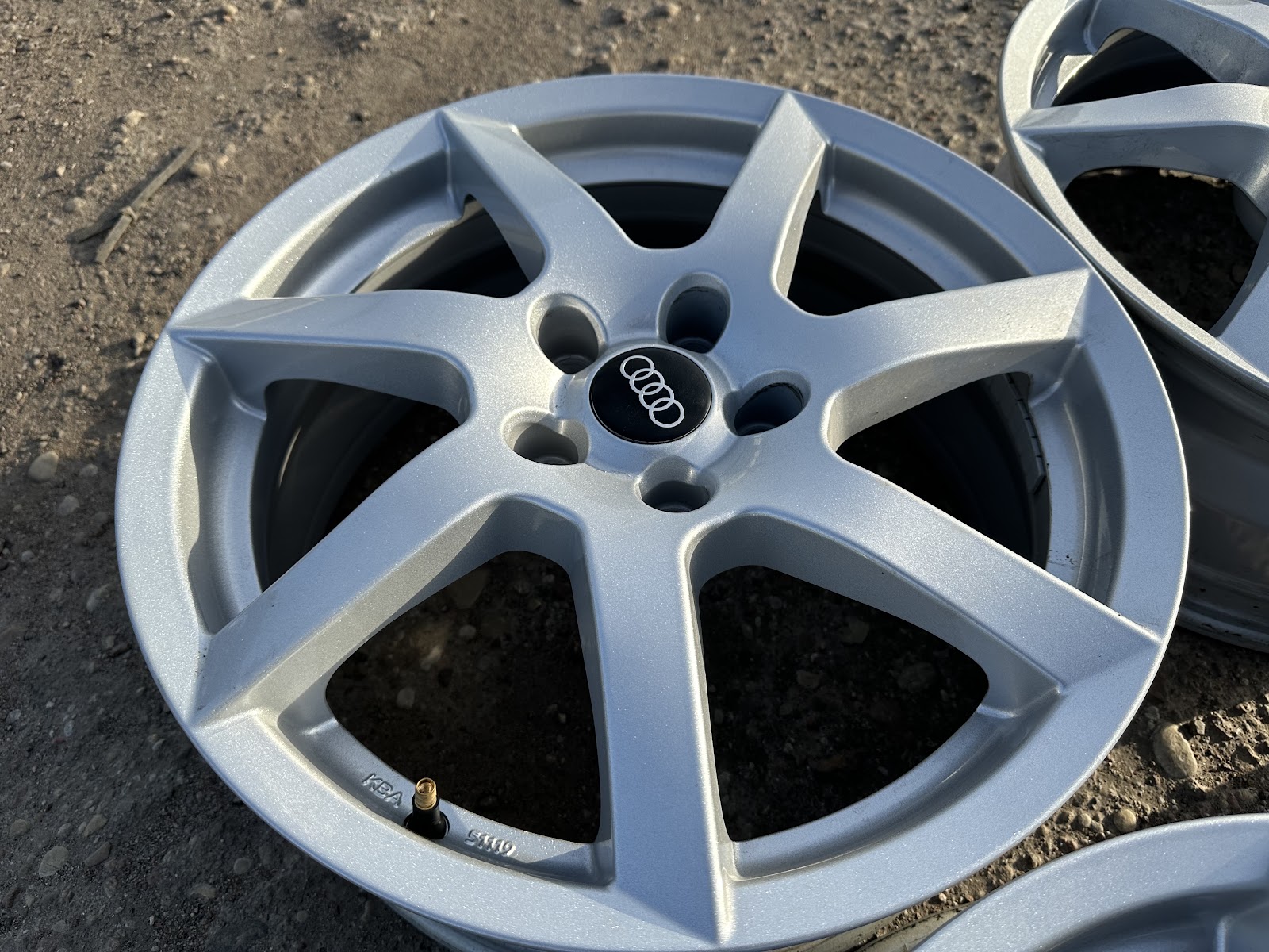 Audi VOKISKI - 7J, ET48 - Image 5