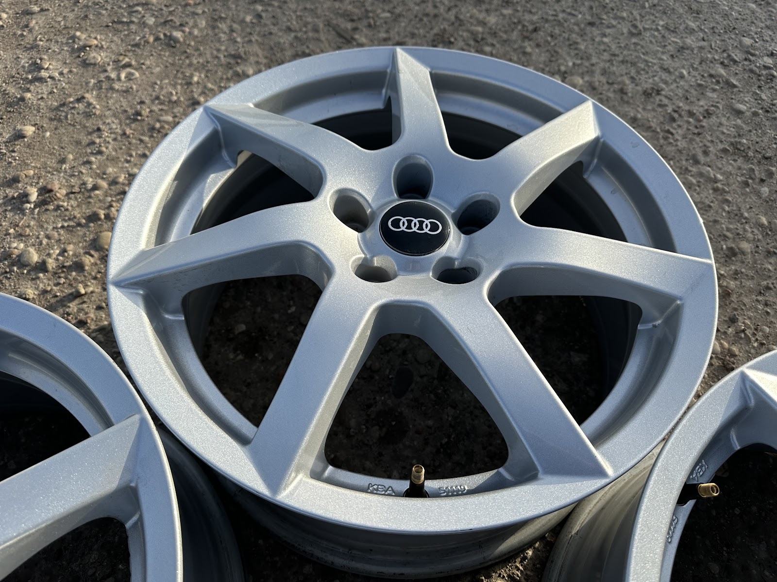 Audi VOKISKI - 7J, ET48 - Image 4