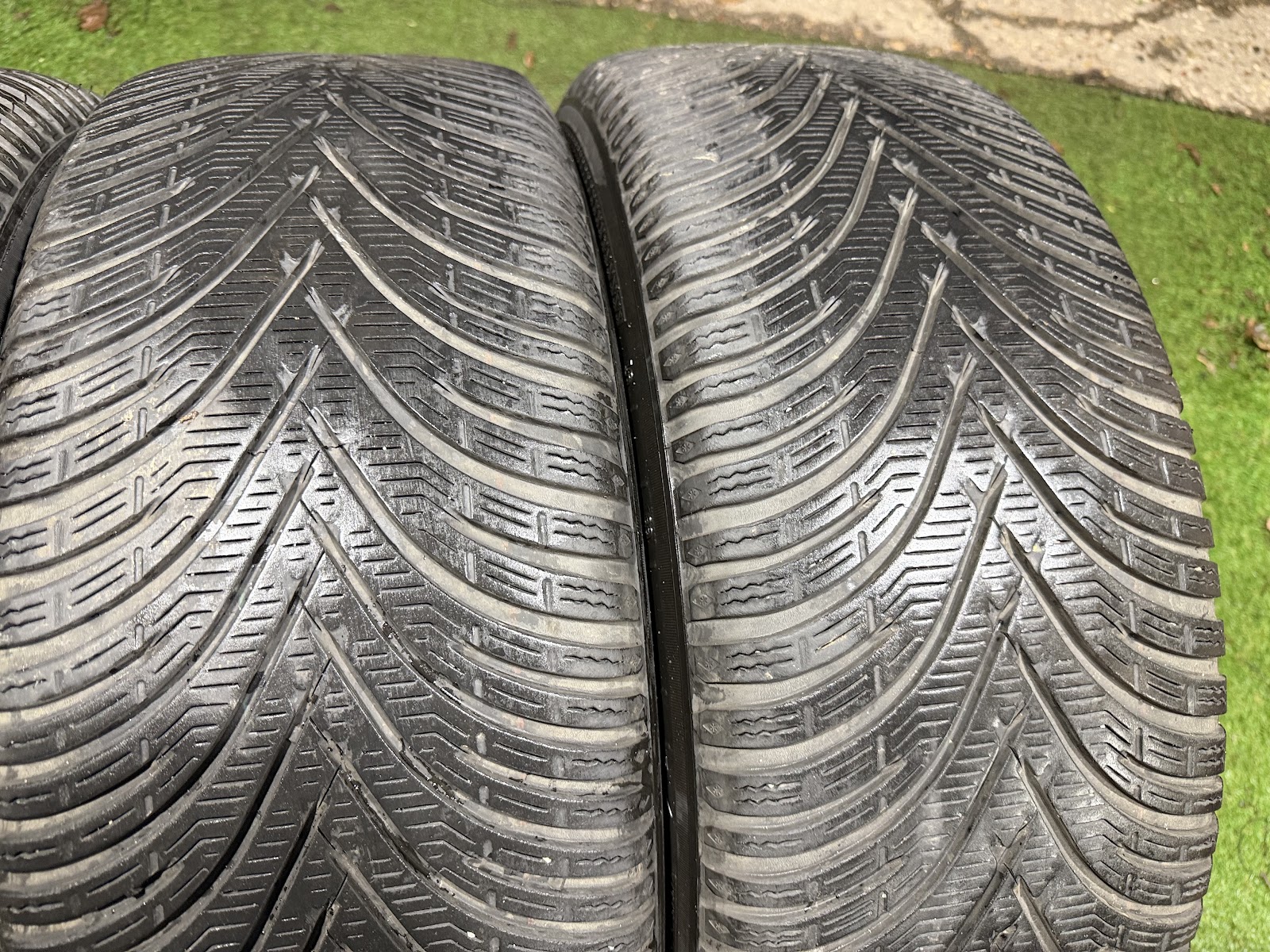 Nexen 215/55 R18 - Image 3