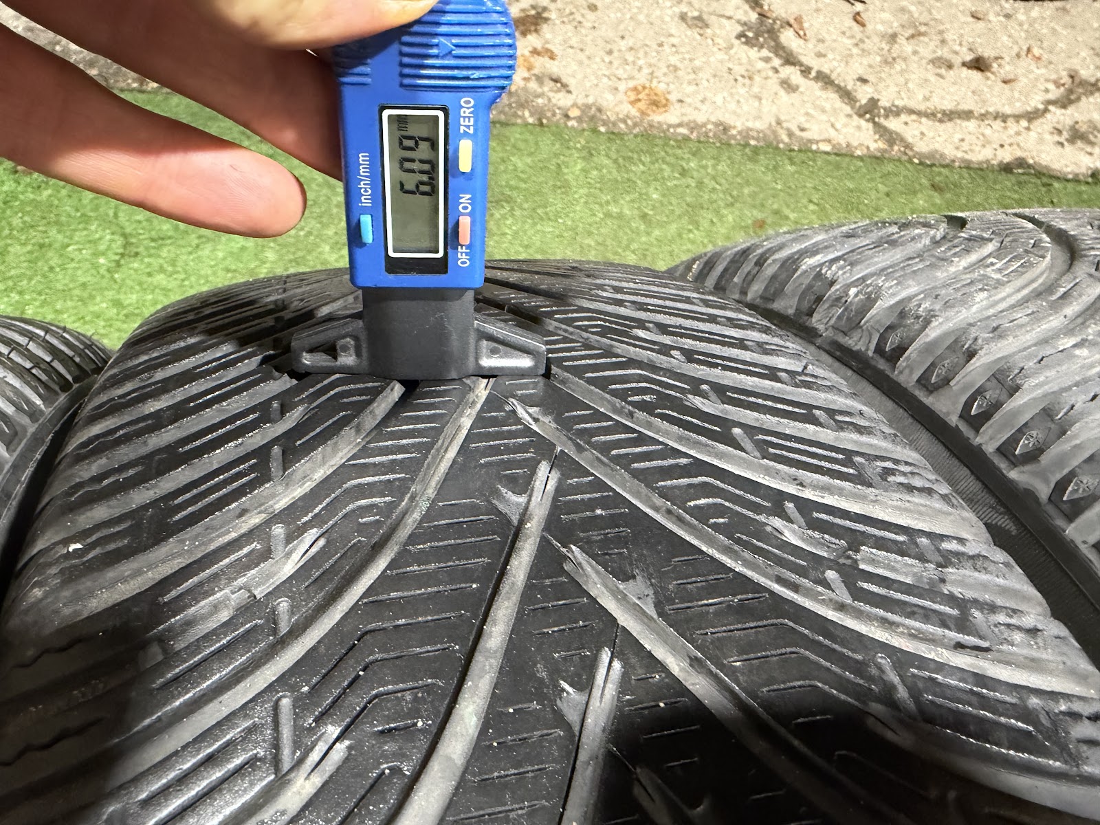 Nexen 215/55 R18 - Image 6