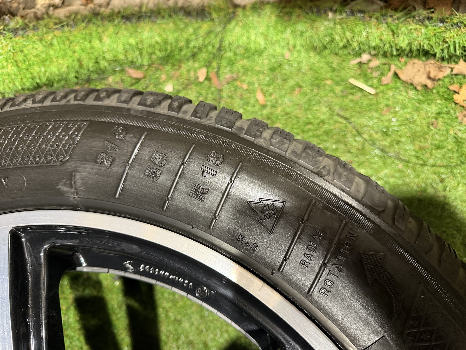 Nexen 215/55 R18 - Image 12
