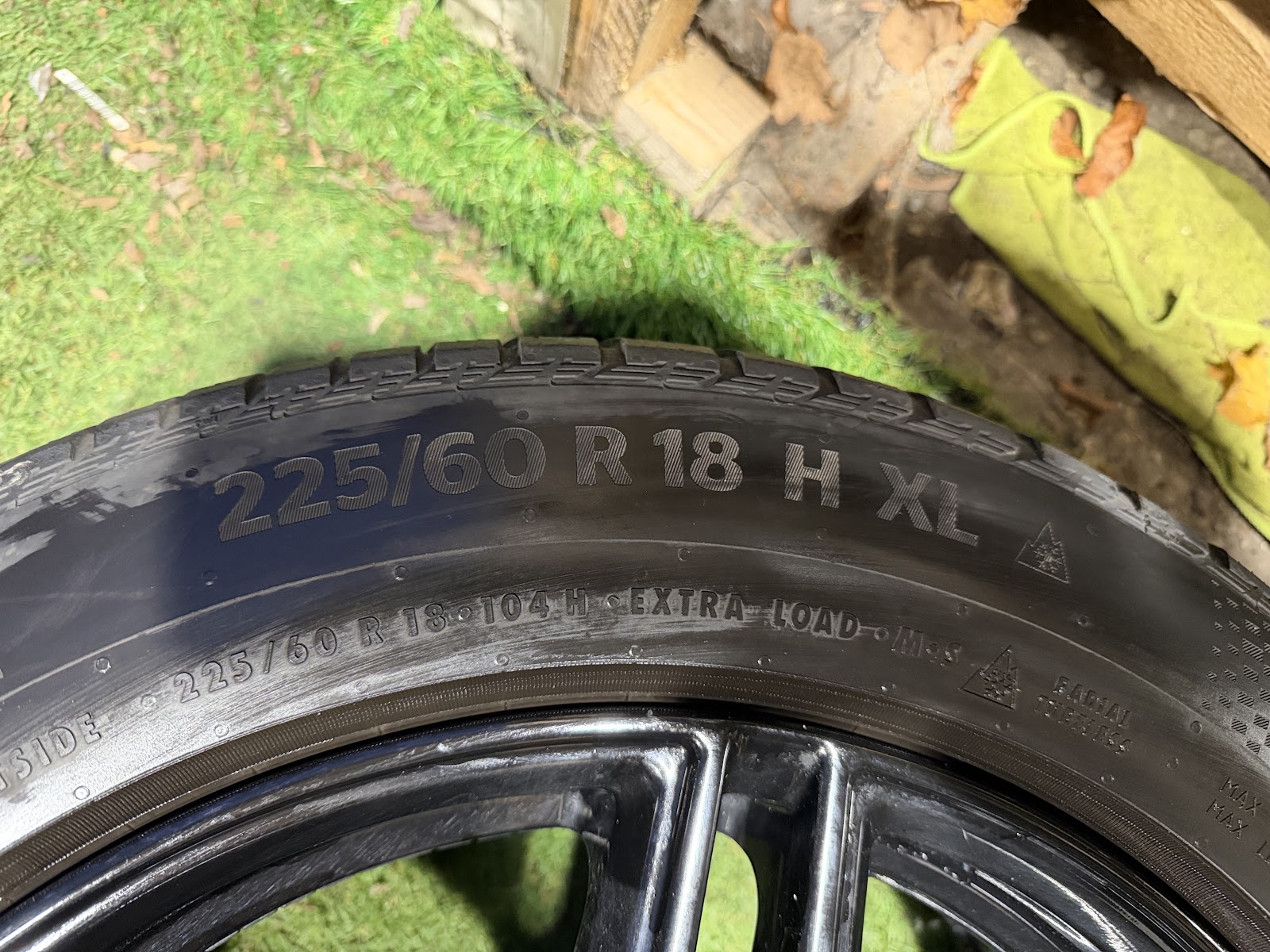 Continental 225/60 R18 - Image 9