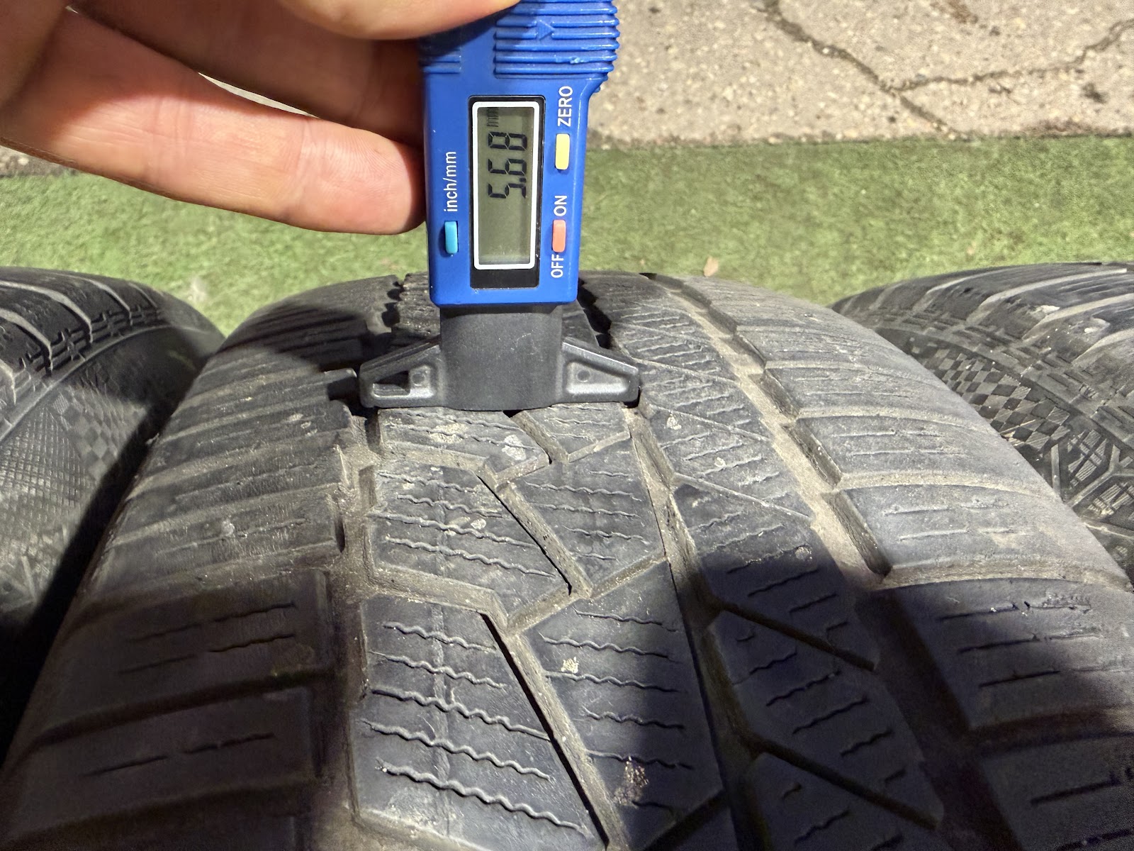 Continental 225/60 R18 - Image 6